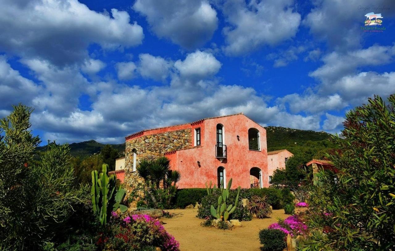 Hotel La Corte Rosada Villasimius Exterior photo